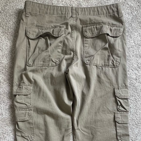 cargo pants - Picture 3 of 4